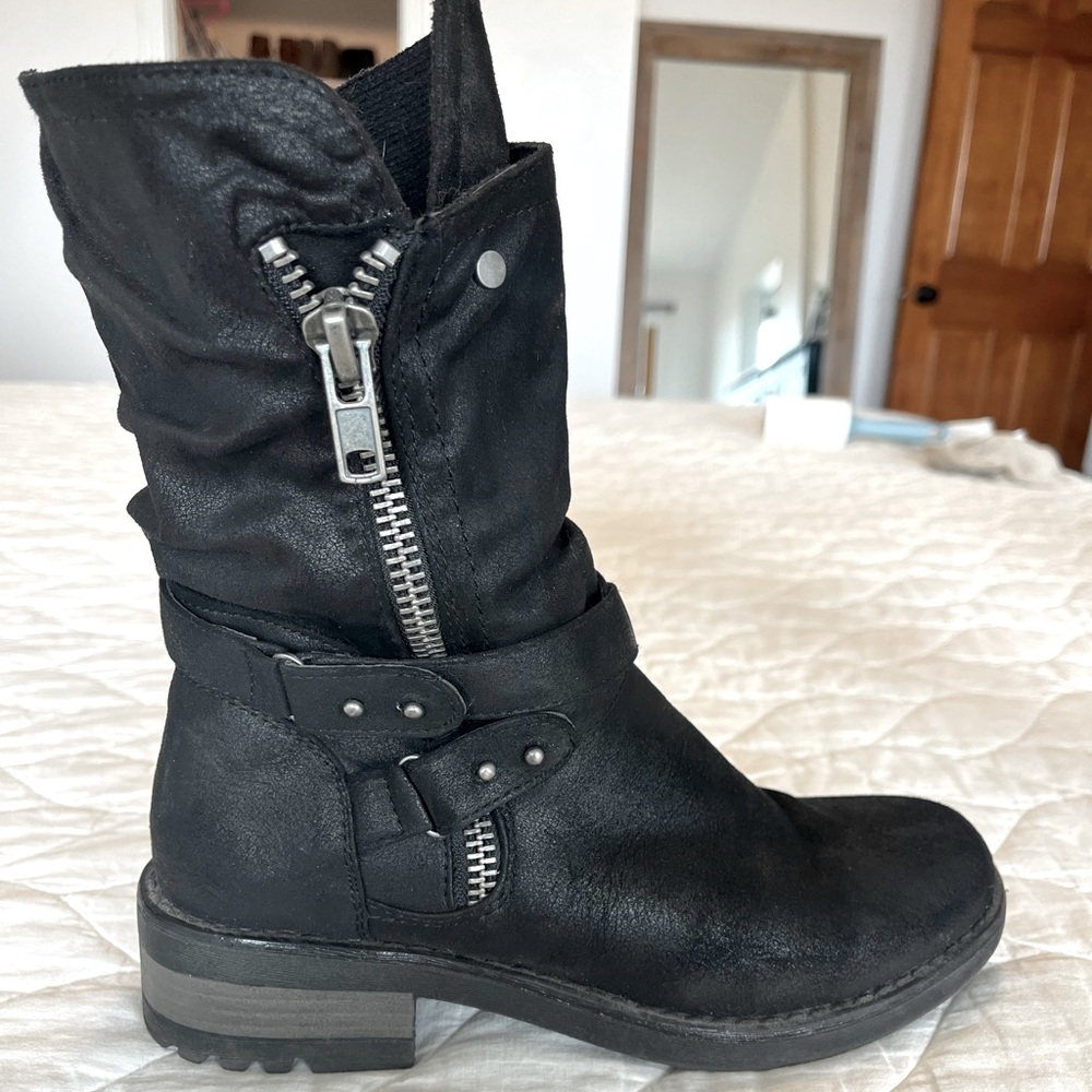 Only worn once!
